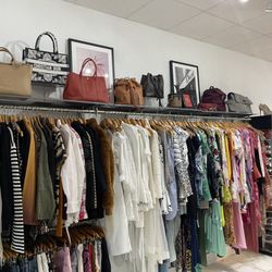 The Fashionista Consignment Boutique