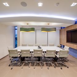 Peninsula Center Dental Implants & Oral Surgery - Conference Room