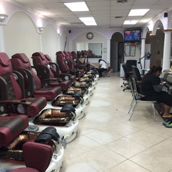 C T Nails - Salon - Nail Salons Near Me - North Miami, Florida