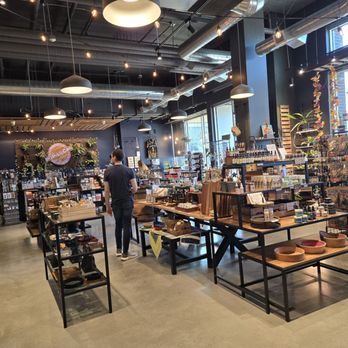 Pop-Local - Accessories Near Me - Vancouver, Washington Pop-Local - Accessories Near Me - Vancouver, Washington