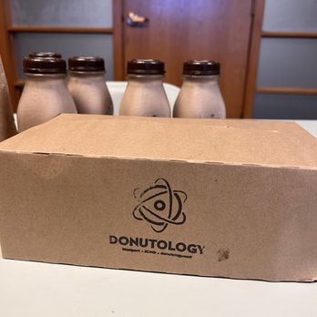 Donutology - To go box - Donuts Near Me - Kansas City, Missouri