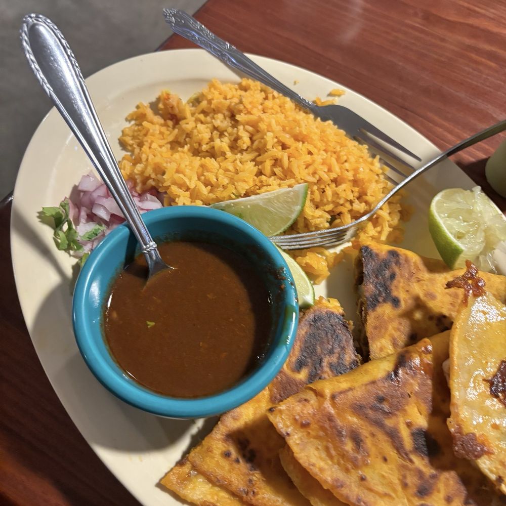 La Muchacha Alegre - Birria quesadilla - Mexican Near Me - Freeport, Texas La Muchacha Alegre - Birria quesadilla - Mexican Near Me - Freeport, Texas