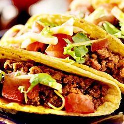 La Bonita Bakery - Taco Tuesday & Thursday