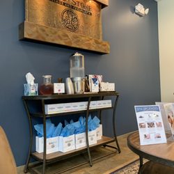 Hand & Stone Massage and Facial Spa - Waiting area