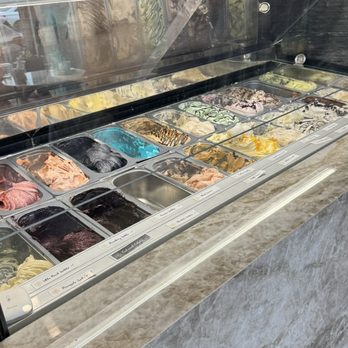 Fior di Latte - Cafes Near Me - Burnaby, British Columbia