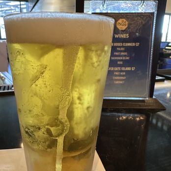 Pub Stop - Warsteiner German m Pilsner - Sports Bars Near Me - Waddell, Arizona