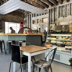 Imagine Studio Café