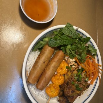 PHO Society - Vietnamese Near Me - Folsom, California
