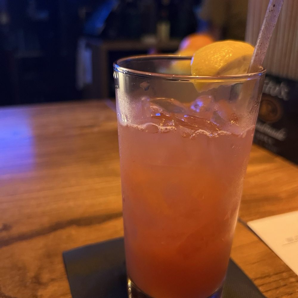 Hardwicks - Drop it Low - Gay Bars Near Me - Jacksonville, Florida