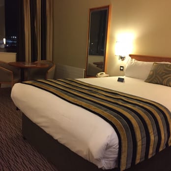 Radisson Blu Hotel - Hotels Near Me - Dublin Airport, D