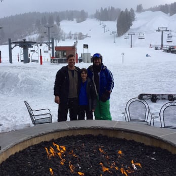The Inn at Aspen - Fire Pit outside that kids love - Hotels Near Me - Aspen, Colorado