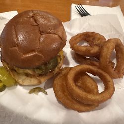 Underdog Bar & Grill - Rodeo burger sub w onion rings