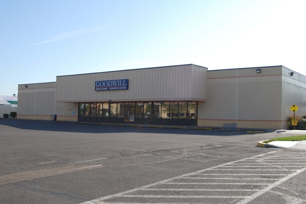 GOODWILL Updated September 2024 22 Reviews 855 Seneca Rd, Eugene