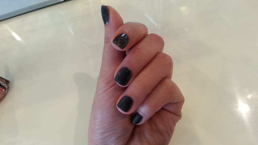 Nails By Tammy Tran Logo