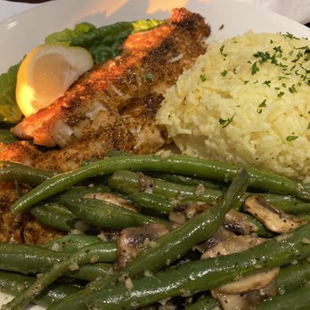 Sparky's Landing - Blackened Fish with rice and roasted green beans - Steakhouses Near Me - Mount Shasta, California Sparky's Landing - Blackened Fish with rice and roasted green beans - Steakhouses Near Me - Mount Shasta, California