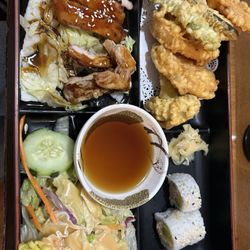 Sushi Sakura - Bento box lunch