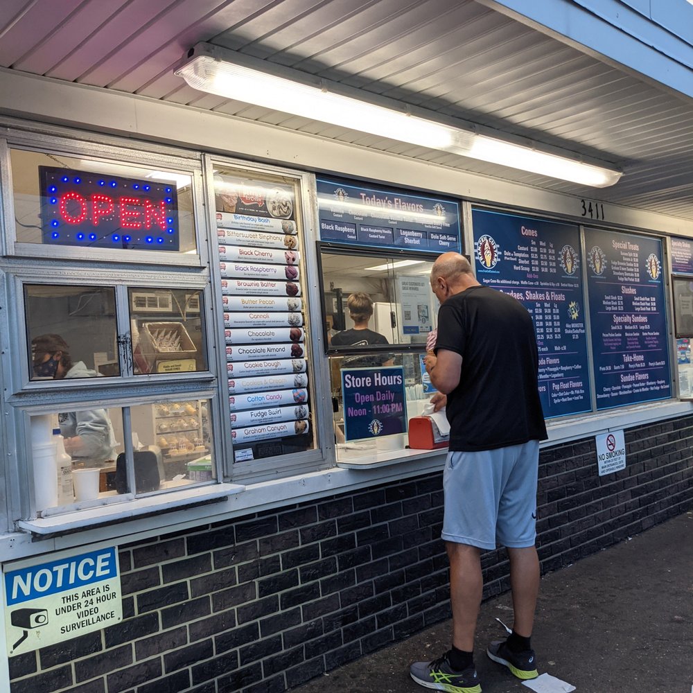 Fran-Ceil Custard - Ice Cream & Frozen Yogurt Near Me - Buffalo, New York