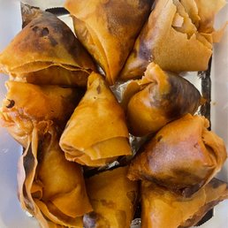 Photo of Yoma Myanmar - Monterey Park, CA, United States. Fried Samusa