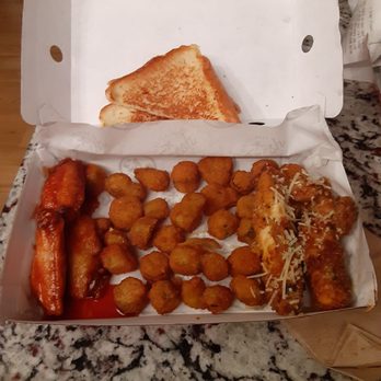 Slim Chickens - Honey BBQ Wings (Soft); Garlic Parmesan Tenders; Okra (Soggy) & Texas Toast. - Waffles Near Me - Tulsa, Oklahoma