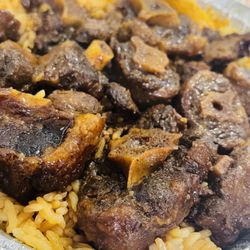 Indira's Kitchen - Lord!!!! Oxtail with Rice and Peas yummmooo