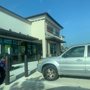 7-Eleven - Gas Stations Near Me - Naples, Florida 7-Eleven - Gas Stations Near Me - Naples, Florida
