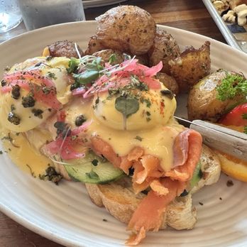 Kitchen Story - Smoke Salmon Yuzu Benedict - Breakfast & Brunch Near Me - Oakland, California