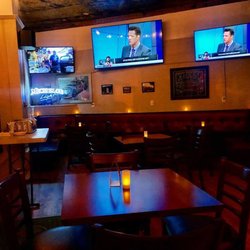 Broadway Tavern