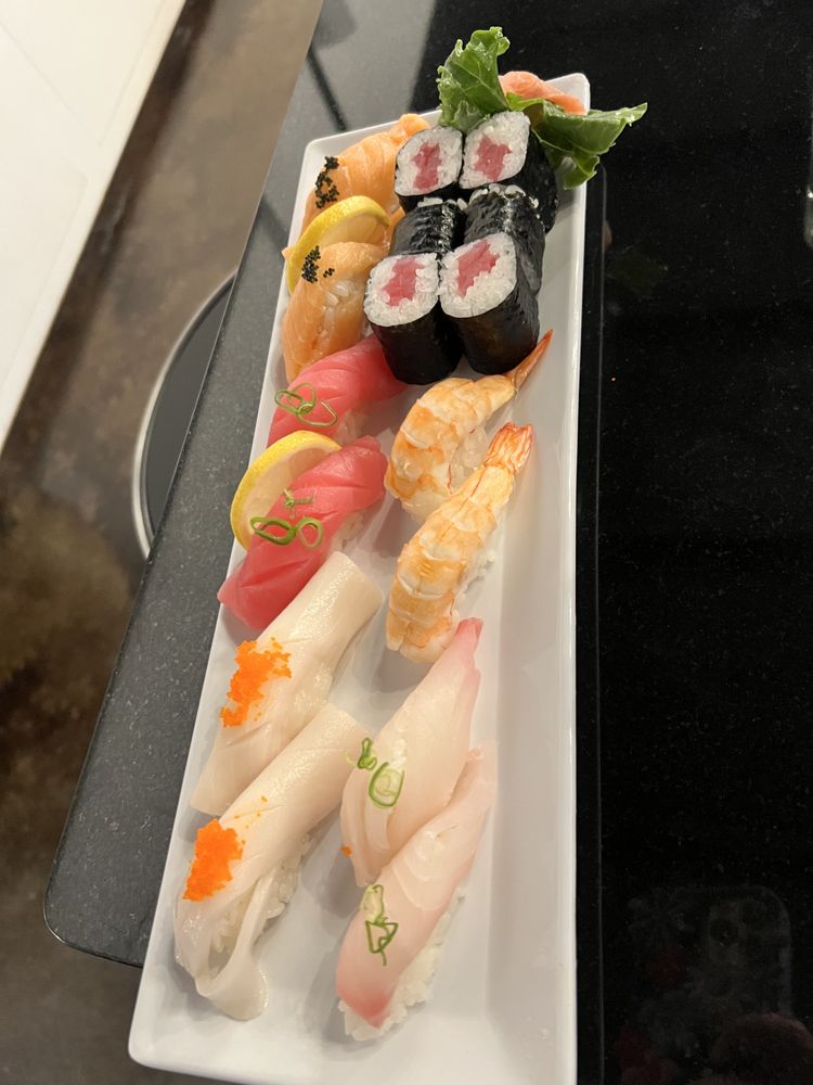 Nori Sushi & Hibachi Logo