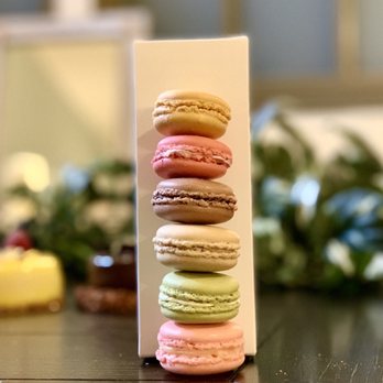 Nathaniel Reid Bakery - Small Box of Macaroons - Bakeries Near Me - Saint Louis, Missouri Nathaniel Reid Bakery - Small Box of Macaroons - Bakeries Near Me - Saint Louis, Missouri