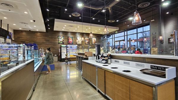 Paris Baguette by null