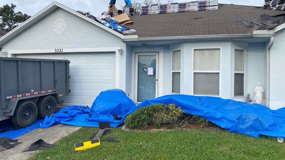 Slide of Roofing Pros USA