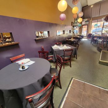 Becky's Chinese Restaurant - Chinese Near Me - Oakland, California Becky's Chinese Restaurant - Chinese Near Me - Oakland, California