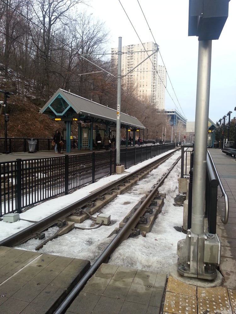 9TH ST HUDSON BERGEN LIGHT RAIL STATION Updated September 2024 700