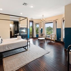 Vacation Rentals By Aaron