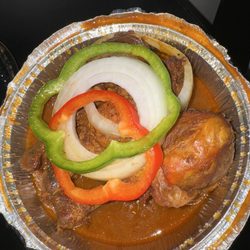 Chez Tata Restraunt - Chicken in sauce