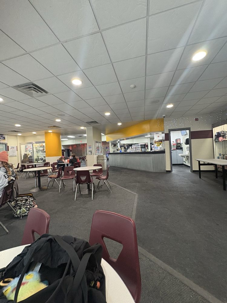 Motto McLean Ice Arena - social services organization in Omaha, NE