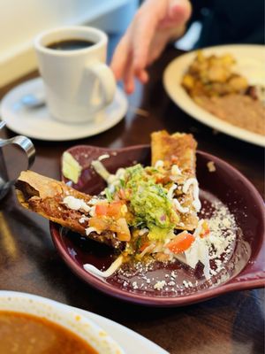 El Huarachito 🇲🇽 by null