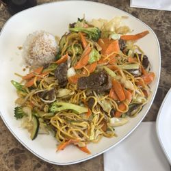 Miyako's Teriyaki & Wok - Beef Yakisoba