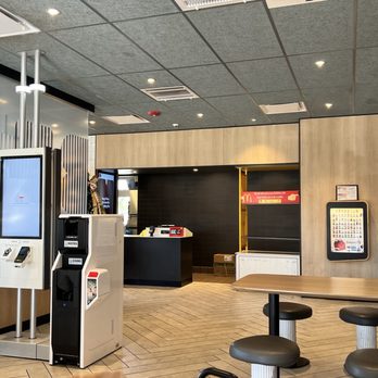 McDonald's - Inside - Fast Food Near Me - Sanford, Florida McDonald's - Inside - Fast Food Near Me - Sanford, Florida