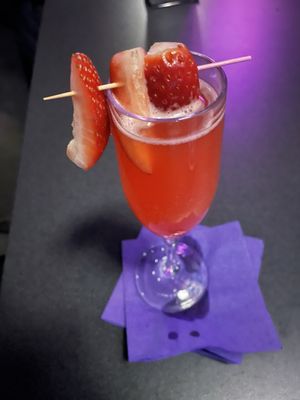 Dani’s Queer Bar by null