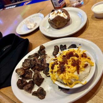 Texas Roadhouse - Filet mignon - Steakhouses Near Me - Bakersfield, California Texas Roadhouse - Filet mignon - Steakhouses Near Me - Bakersfield, California