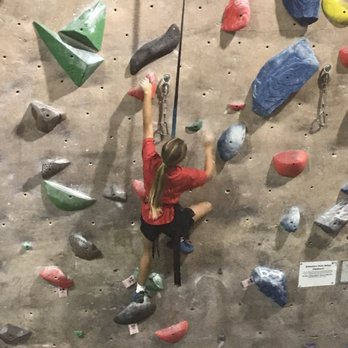 Hangar 18 - Arcadia - Rock Climbing Near Me - Arcadia, California