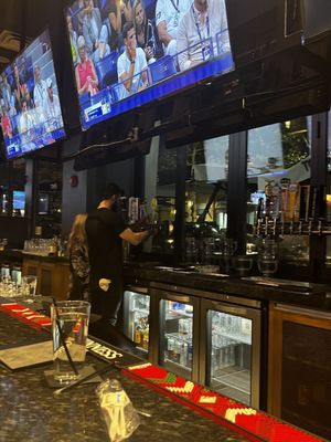 Tom's Watch Bar - National Harbor by null