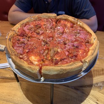 Giordano's - Deep Dish Pizza - Pizza Near Me - Chicago, Illinois