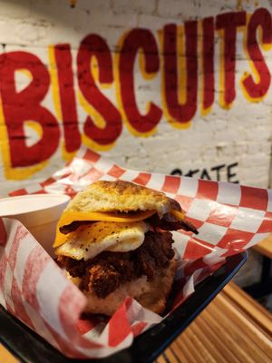 Roost Chicken & Biscuits by null