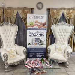 Royal Nails & Spa - Royal chairs