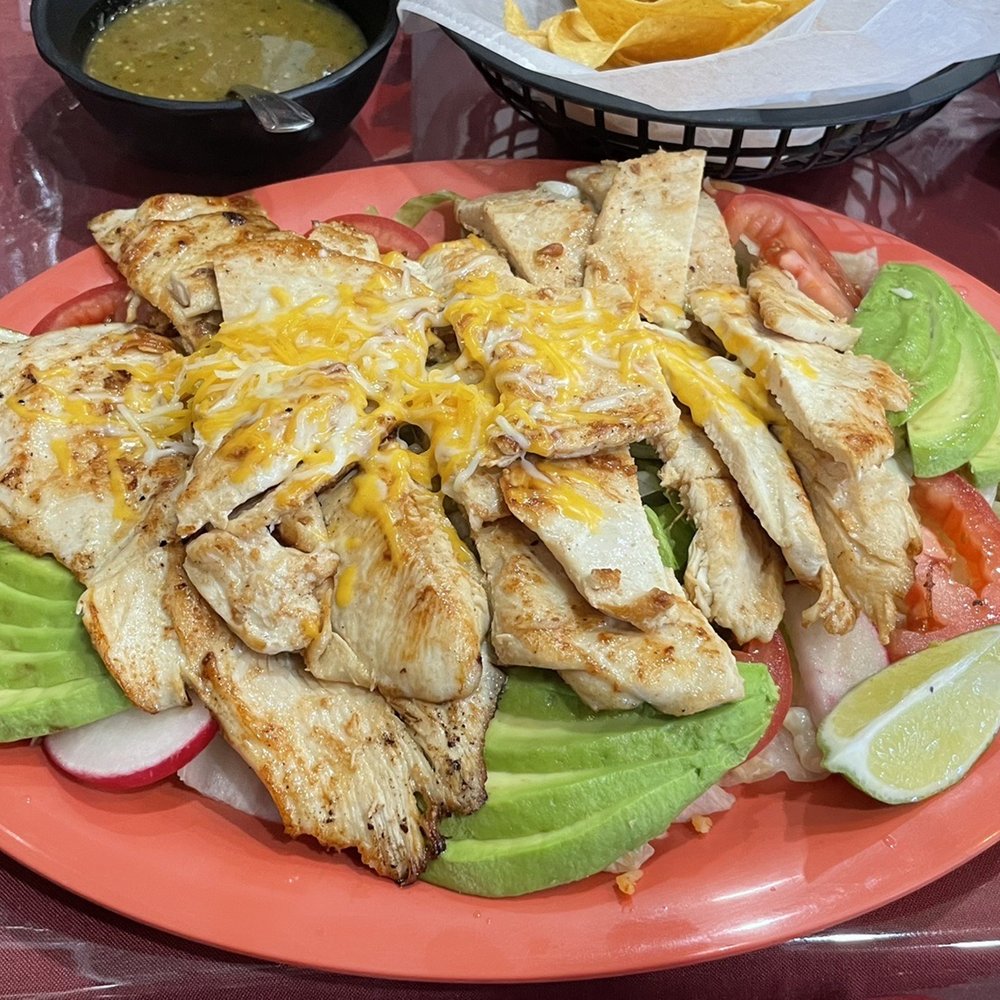 La Casa De La Tia - Chicken House Salad - Mexican Near Me - Jackson, New Jersey La Casa De La Tia - Chicken House Salad - Mexican Near Me - Jackson, New Jersey
