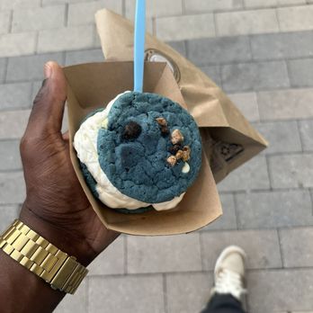 The Baked Bear - Ice Cream & Frozen Yogurt Near Me - Sunrise, Florida