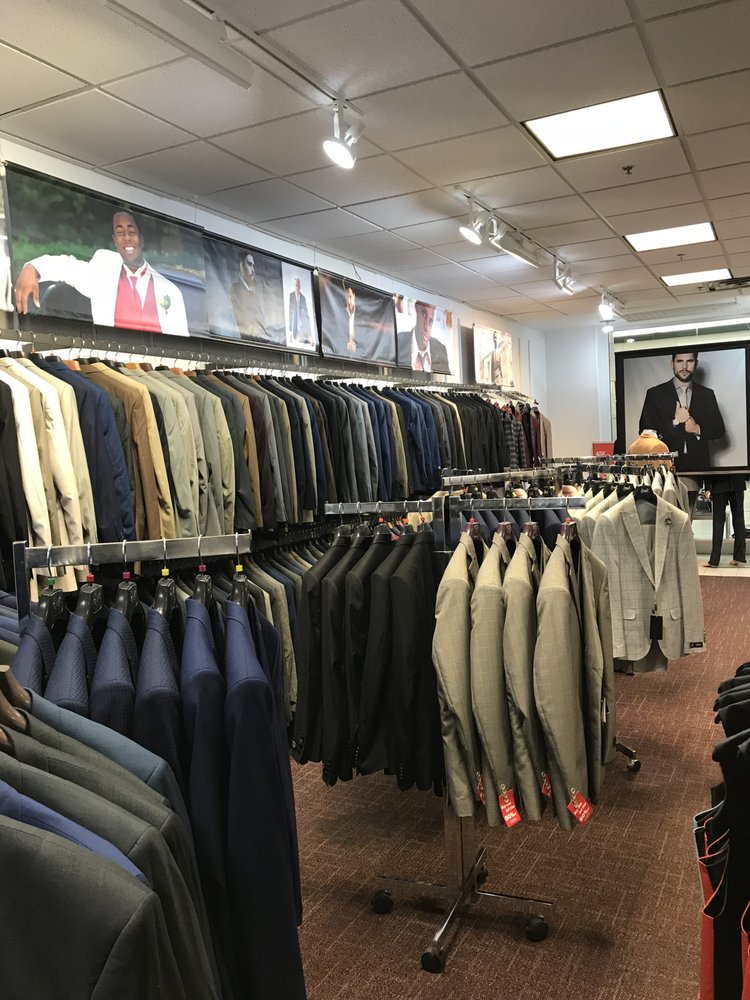 ELEGANCE MEN’S FORMAL WEAR 2400 Richmond Rd, Texarkana, Texas