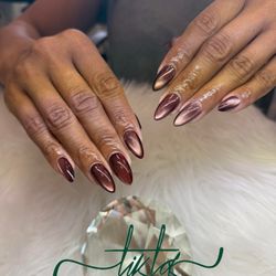 Tik Tok Nails